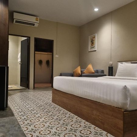 New Breakers Hotel Rawai Exterior photo